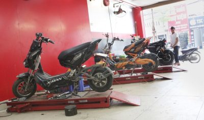 N&ecirc;n chọn sửa xe m&aacute;y điện ở đ&acirc;u uy t&iacute;n tại TP.HCM? &ndash; 5 ti&ecirc;u ch&iacute; để kh&ocirc;ng &ldquo;giao nhầm xe&rdquo;