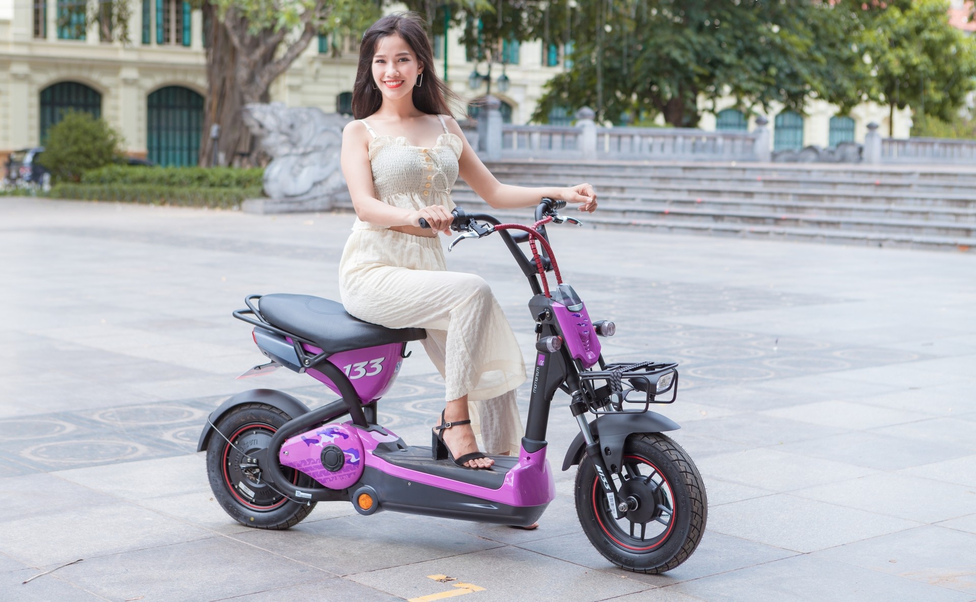 Xe đạp điện n&ecirc;n thay pin hay thay xe mới? C&aacute;ch lựa chọn th&ocirc;ng minh theo chi ph&iacute; v&agrave; nhu cầu